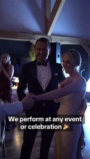 Singing Waiters: Perfect for Birthdays and Events