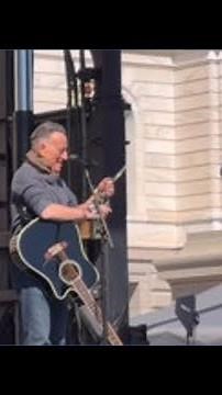 Bruce Springsteen will livestream part of Minneapolis concert