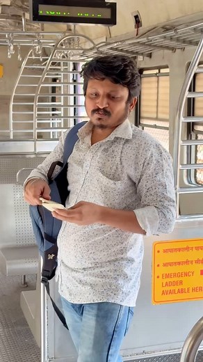 235K views · 32K reactions | Local Train  Wala Singer ||  Tag Your Friend Follow @roasting_series For More. #reels #comedy #comedyvideos #trendingreels #funny #funnyvideos #funny#funnymemes #train #mumbai #roasting_series #kisanshorts | Kisan Shorts | Facebook