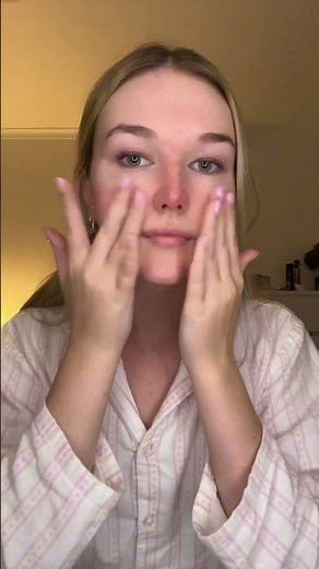 Night time routine with Blistex Agave Rescue