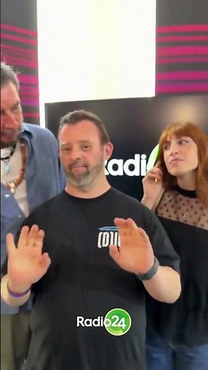 Journalist and sexologist Stella Grillo joins Paolo Ruffini and Federico Parlanti on the mic