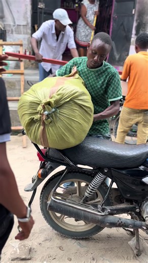 @母亲很英俊🧸 mopha smart .dodoma moja hiyo🔥🔥.ma boss wenye maduka .mkoa wowote .designer anakufungia mzigo kwa bei za juml ziwe za kike au men uwakika zaidi🙏🤝🤝.na uaminifu mkubwa.🔥🔥.@TikTok @KDZO OUTFITS 🛍️👔 @Agner collection 🛍️🛍️ @mamulee🌸🎀 @idah_swertheart سَجْدَة❤️♾️ @VAATENA.OUTFITS🛍️ @dogo_tozzy.tz @KELVOO__OUTFITS @Mr Buza Buzani Store🛍️ @CHIMBO_LA_MAGAUNI01 @zee la code #Ramadan2026 #OutfitOfTheDay #viral