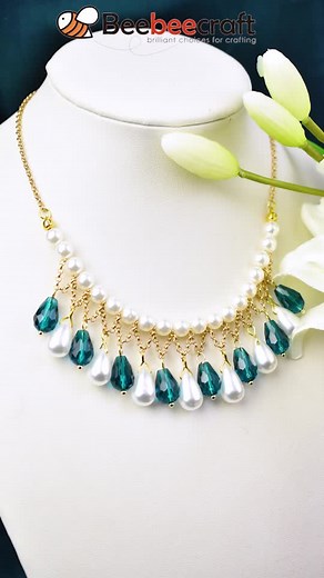 🍀🍀DIY Beaded Necklace. #diy #fyp #handmade #jewelrymaking #necklace #beadednecklaces #beading #beadwork #tutorial #fashionjewelry #beebeecraft #native