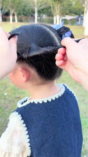 Title: Enchanting Plump Bun Kids' Hairstyle - Easy & Adorable Braiding Tutorials