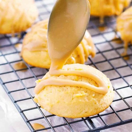 Amish Buttermilk Cookies