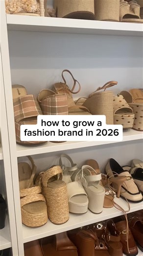 The old “fashion word” is on life support. Here is how fashion brands grow in 2026: 1️⃣You must create your own consumer demand. You can’t depend on multibrand retailers to drive demand for you–most of these businesses are not healthy. Saks just went under and owes its brand partners millions. 2️⃣There are three main strategies for generating demand: → organic social–short form video on Insta, TikTok & Youtube → grassroots retail–trunk shows, farmers markets, anywhere you can get in front of you