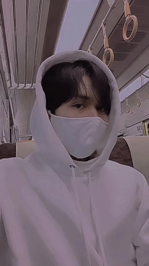 All you ladies pop your xx like this🤧