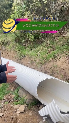 4.1K views · 20 reactions | La via minas tablón Pucara, en el tramo Lluragallpa- Deuta, se convertido en un votadero de escombros y basura, los dueños del canal de riego Hualguro -Deuta denuncian daños a las tuberías por la gente que vota material a orillas de la vía. Parte:1 @destacar #AmigosDeFacebook #seguidores | Flores Mendieta | Facebook