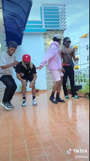 #backyardigans 🤣🚨 @adrianjimenezw Smobchris_ jeanbaby___ @moro__w #foryou #parati #viral