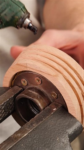 DIY Lamp That Turns Any Mood Into Color | Creative Ideas