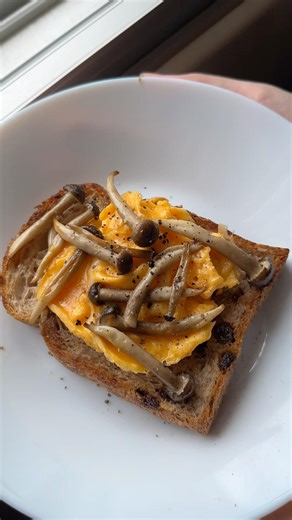 Making Fancy Breakfast in 10 Minutes