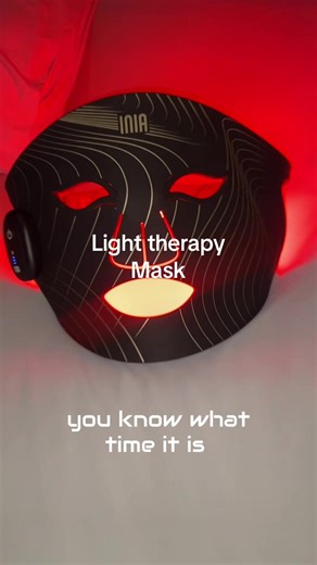Red, blue, amber and purple light therapy face mask. #inia#lighttherapy#redlight#redlighttherapy #skincare@INIA BeautyCraft