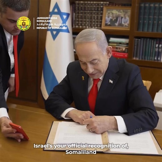 Jamhuuriyadda Somaliland waa dal ay xasilloonidiisu mandaqadda ka iftiimayso; dimuqraadiyaddisuna ku bislaatay waayo-aragnimo, xorriyadda hadalkuna ku hanaqaadday, dhaqaalihiisuna u furan iskaashi & kalsooni caalami ah, isla markaana saaxiib dhow la ah quwadaha DUNIDA. ***** The Republic of Somaliland stands as a beacon of stability in the region; its democracy refined through experience, freedom of expression firmly entrenched, its economy open to international partnership and trust, and its fo