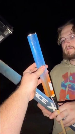 SPACE X STROBE ROCKET FIREWORK