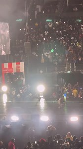 Asake and Wizkid performing MMS at the O2 Arena 🔙 | ASAKE Gallery