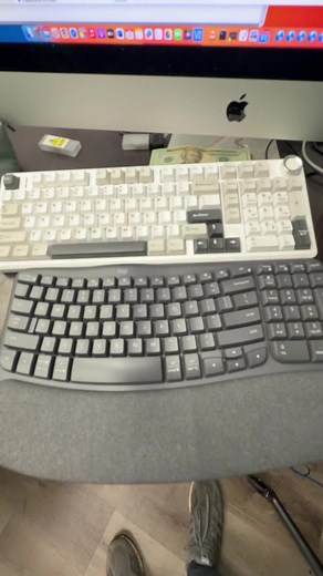 Upgrade your keyboard! #wavykeys #keyboard #logitech #tech #computer | keyboards