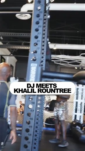 ‘I’d Wrestle You!’ Demetrious Johnson Meets Khalil Rountree 😂 | Demetrious Johnson