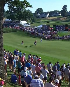 The 15th hole at TPC River Highlands is a 296-yard par 4. Defending champion Xander Schauffele discusses what makes this drivable, yet risky par 4 a unique short game test. (Presented by @Aon) #AonRiskReward | PGA TOUR