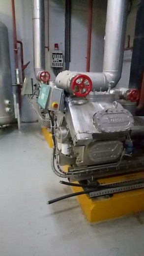 Industrial refrigeration compressor sabroe reciprocating compressor