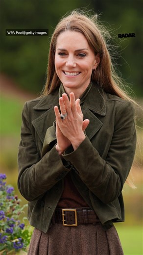 Kate Middleton's wish to live "off-grid" in the countryside has left royal aides worried Prince William could become a "part-time king" to please his wife – with critics also warning RadarOnline the couple's retreat from public life may weaken the future of the monarchy. More details: https://ow.ly/5HCl50Xagtq | Radar Online