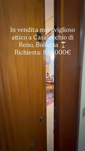 Eynard Immobiliare s.r.l. on Instagram: "🍸Vendita nuda proprietà di meraviglioso attico - Parco Talon, Casalecchio di Reno In vendita attico di 264mq disposto su due livelli e così composto: ✔️Al quinto piano si trova un doppio ingresso, salotto con terrazza vivibile, grande soggiorno pranzo con ampio balcone, cucina abitabile, disimpegno, camera, bagno e ripostiglio; secondo disimpegno, con altre due camere e due bagni, di cui uno ensuite. ✔️Al piano superiore si trova la quarta camera con bag