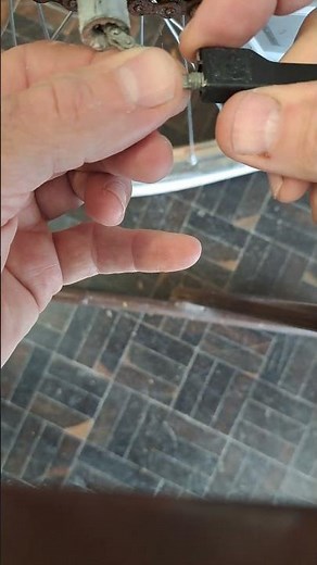 3-Gang Nabenschaltung entkoppeln vom Bowdenzug um das Hinterrad auszubauen