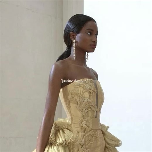 Justine Dance Moments at Ever After High