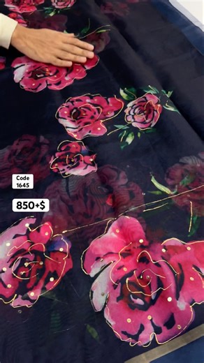 Organza floral digital print saree with foil outline with beautiful sequence work & printed blouse