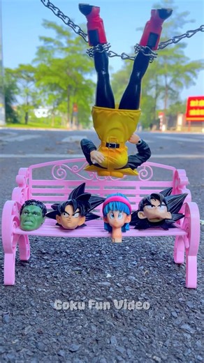 Bulma Choose Head to go on Date with Goku 😍🤪#gokufunvideo #goku #dragonballz