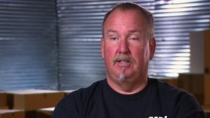 Storage Wars: Season 9 Episode 14 Father Bids Best