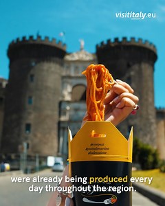 The Extraordinary Origin and History of Italian Spaghetti 🍝 with Pasta Di Martino | Visit Italy