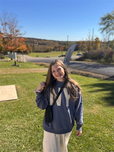 Jane singing @ Full Gospel Church of Catlin! | Joseph Larson
