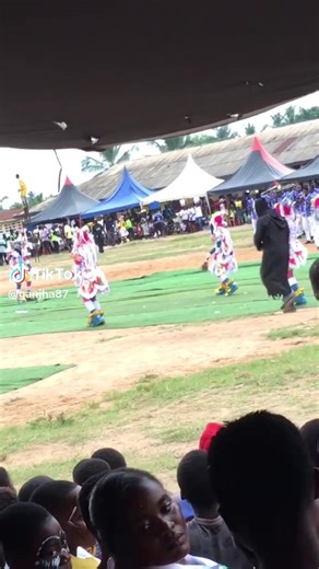 Don’t mind the video ….listen to the background noise 😁🎉……….dont try red indians 🫶🏾💪🏾🎉,our entrance for Atwim(speed dance) is different from thiers 😁😁🎉