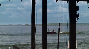 Shark.Night.2011.720p.Bluray.x264.YIFY