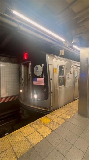 R143 L leaving 14 St–Union Sq #mta #nyc #nycsubway