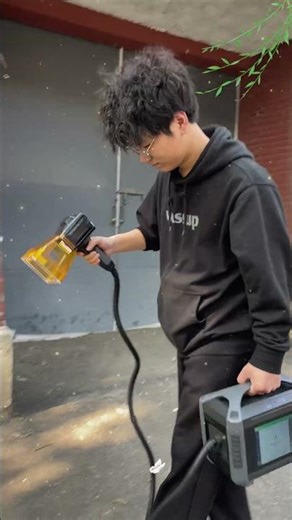 I used the boss's laser marking machine to decorate his car, and it's awesome