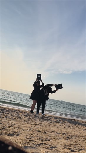 感動の高校卒業式! ありがとうを込めた思い出動画とサプライズ花束