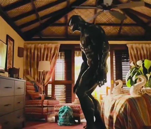 Venom sequels were so disappointing, and this scene just made it more ridiculous. Why tease that moment if you’re never going to make a movie about it? Even Tom Hardy said he wanted Spider-Man crossover badly and got “as close as I could possibly imagine,” but it still fell apart
