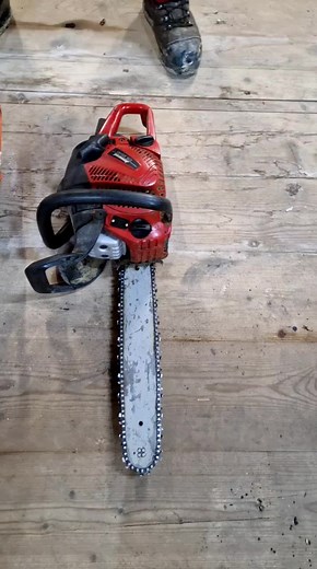 ##whatsupbro#husqvarna#loggerlife#loggertok#forstwirtschaft#forster#husqvarna572xp💪🔥🌲 #husqvarna562xp #husqvarna550xp #jonserd #trending