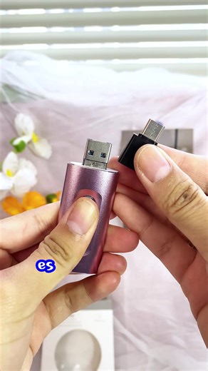 3 in 1 Flash Drive, High Speed USB 3.0 Memory Storage, OTG Flash Pen Drive with Free Type-C Adapter for Android Phones/PC and More Devices, Gifts For Men, OTG Pen Drive, USB Storage Devices No te pierdas la rara promoción.#memorystorage #flashdrive #USBStorageDevices #ReyesMagosEnTikTokShop #mi2025entiktokshop