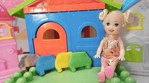 Barbie make a house! Barbie kids videos! barbie dolls #dolls #play #funfun #dollsand toys #toys #kids | Kids Toys