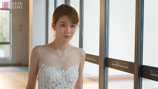 9K views · 74 reactions | The CEO begged the girl to model as a last minute emergency, but he was left speechless by her breathtaking beauty in the wedding gown| Dream | 创想季 ❤️Full EPs of《Dream》https://www.youtube.com/@HiDrama2 Subscribe to our YouTube channel "HiDrama"https://www.youtube.com/@HiDrama2 | Fresh Drama | Facebook