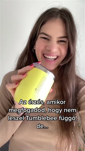 Ha te sem tudsz dönteni a szebbnél szebb termosz poharaink közül vagy ha meglepnéd párodat is a közelgő Valentin nap alkalmából, akkor akciónkat imádni fogod! 2 pohár vásárlása esetén 🎁AJÁNDÉK 5 db-os forró csoki válogatást küldünk! ❤️ Használd a LOVE kuponkódot a www.tumblebee.hu webshopban. #tumblebee #tumbee #ajandek #valentine #foryou #fypage #nekedbe #valentinnap #akció #kuponkód #termosz