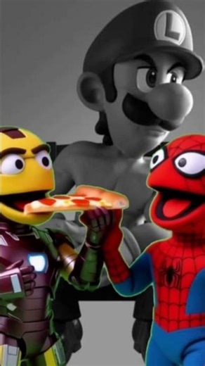 🎮 Buff Luigi Photobombs Marvel Pizza Fight! 🍕😂 #SpiderMan #IronMan #Mario #Luigi #LuigisMansion