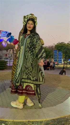 Explore the Latest Pashto Song by Kamran Owner