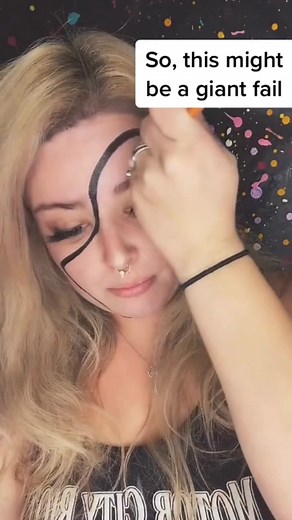 1.1M views · 10K reactions | 60 second (real time) illusion makeup attempt. Pretty cool for a minute. IB mimi choi. #60secondfacepaint #illusionmakeup #challenge #facepaintchallenge #60secondillusionmakeup #60secondmakeupchallenge #mua #facepainter | Squishy Doodle Face Painting | Facebook