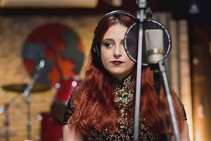 Arias Of Life - Opera Queen - LETRAS.MUS.BR