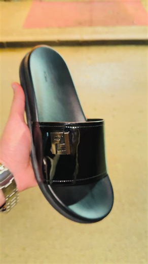 Vidéos de Chic store 🔱chez hemri 🔱 (@chezhemriii) avec son original - 👾