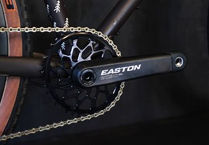 7.4K views · 133 reactions | Rodeo Labs Cycles impress us again with this great build using our absoluteBLACK Oval Traction Chainrings for Easton cranks. If you want to ride further and more efficiently on your next gravel bike adventure....GO OVAL! #ovalrevolution #ovalthis #cycling #gravelride | absoluteBLACK | Facebook
