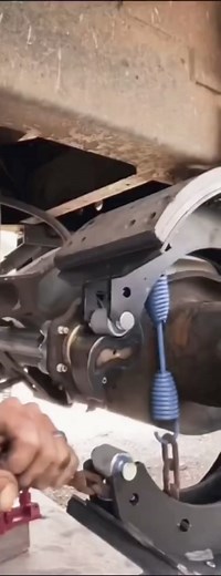 1.2K views · 149 reactions | Brake return spring laganno system 藺 #reelsvideo #reelsviral #demonslayerkimetsunoyaiba #copyrightinfringementchallenge #automation #reels #astros #video #mechanic #copyright | Mechanical Tips | Facebook